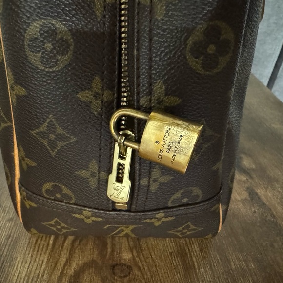 Louis Vuitton Monogram Deauville - Picture 8 of 13